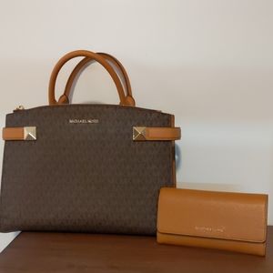 Michael Kors bag and matching wallet